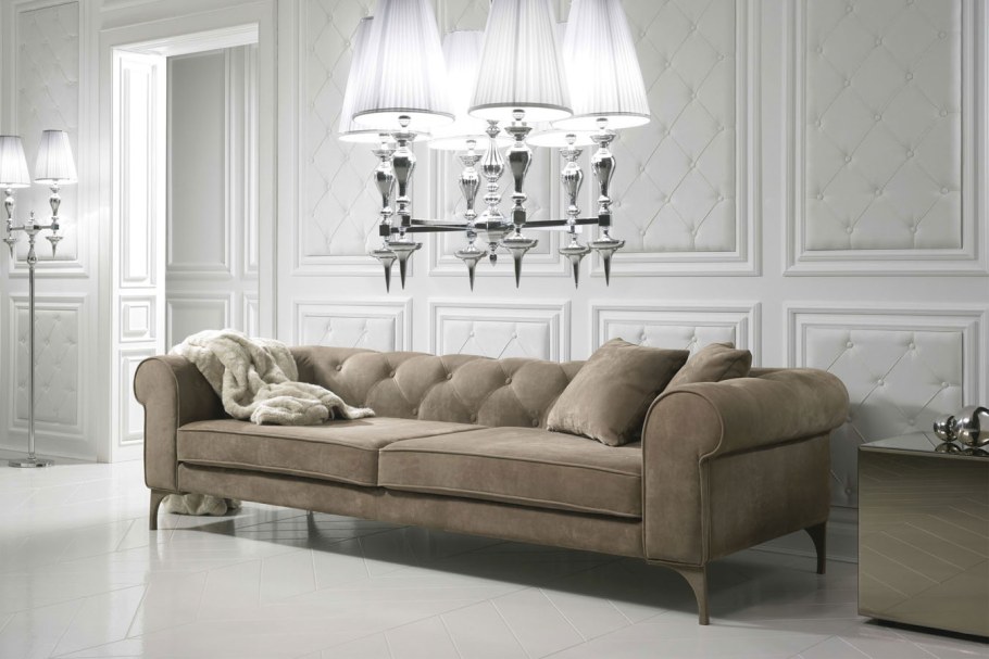 Диван современная классика