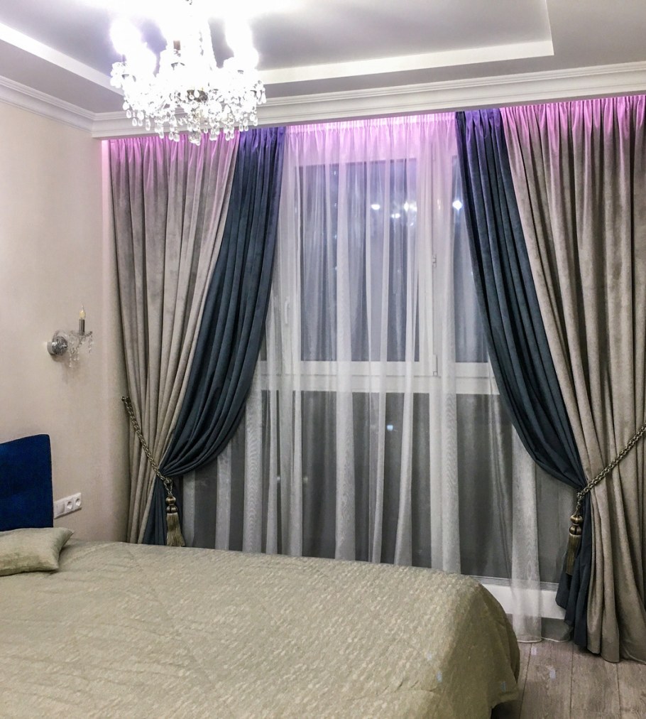Двойные занавески в спальню