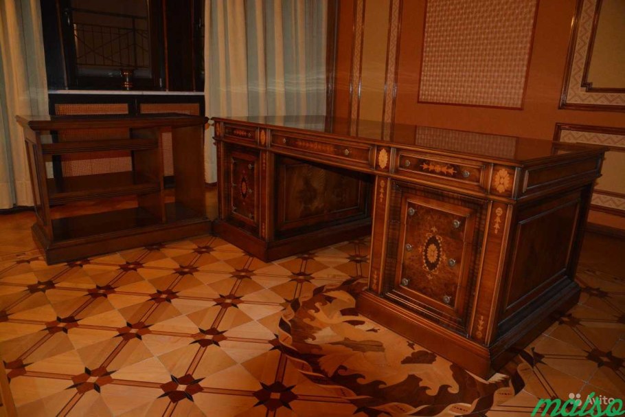 Письменный стол Испания