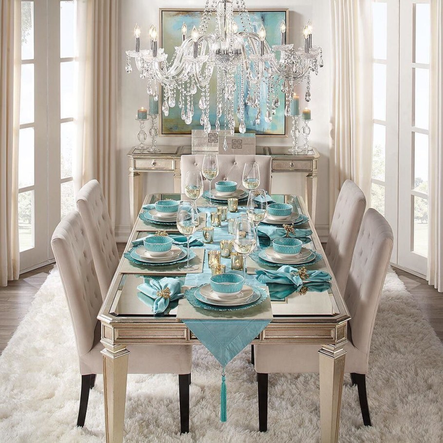 Сервировка стола в бирюзовом цвете
