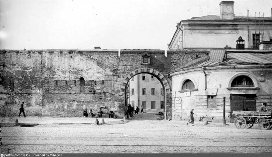 Проломные ворота Китайгородской стены