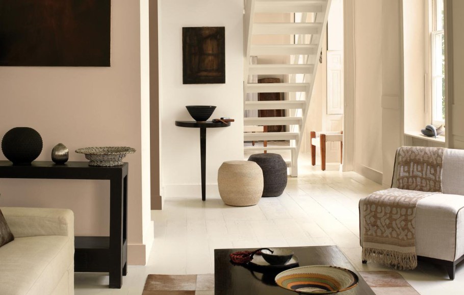 Бежевая краска в интерьере