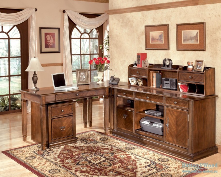 H527-10 компьютерный стол Hamlyn, Ashley Furniture