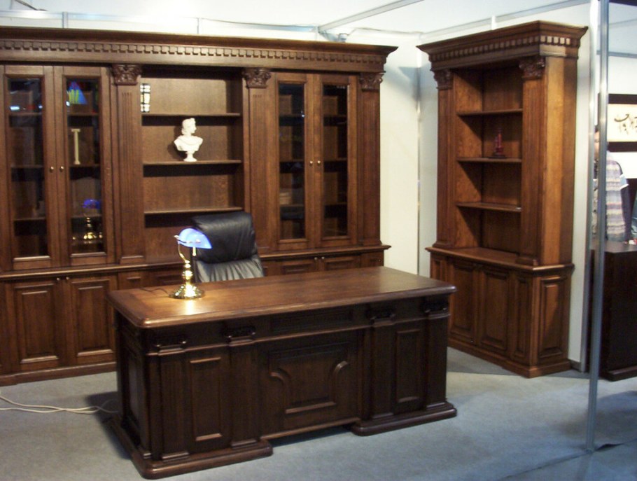 Кабинет из массива дуба
