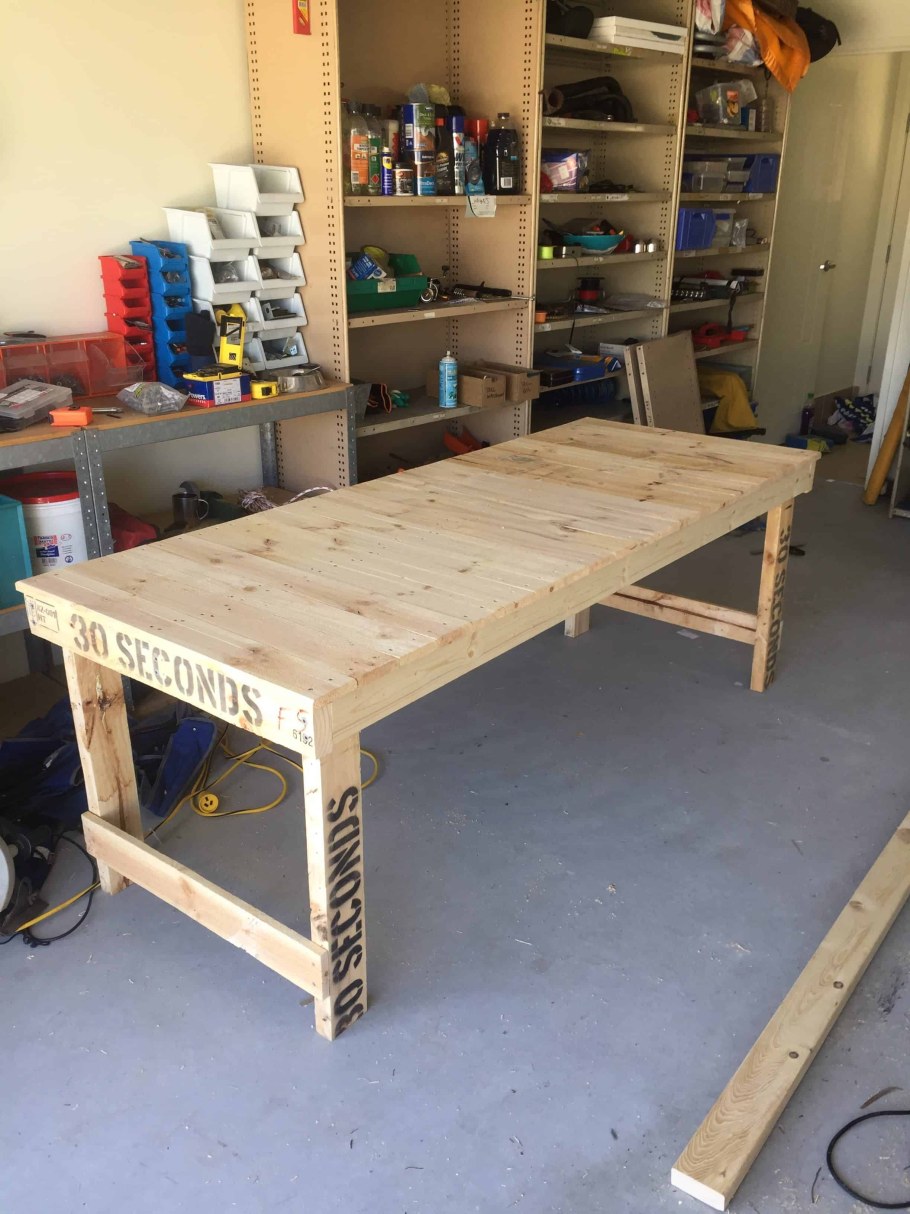 Верстак из поддонов в гараж