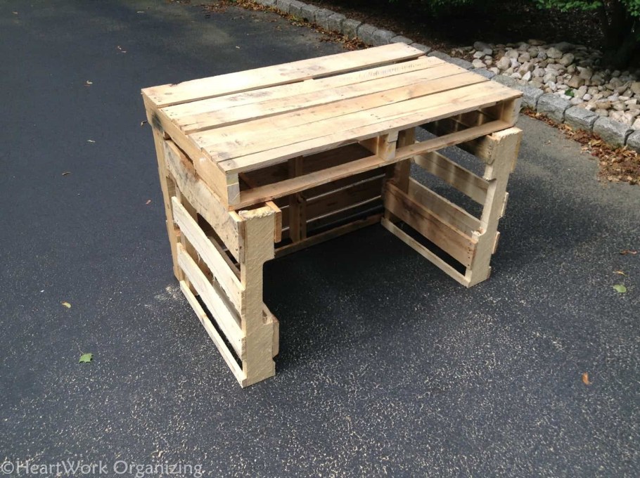 Прилавок из паллет