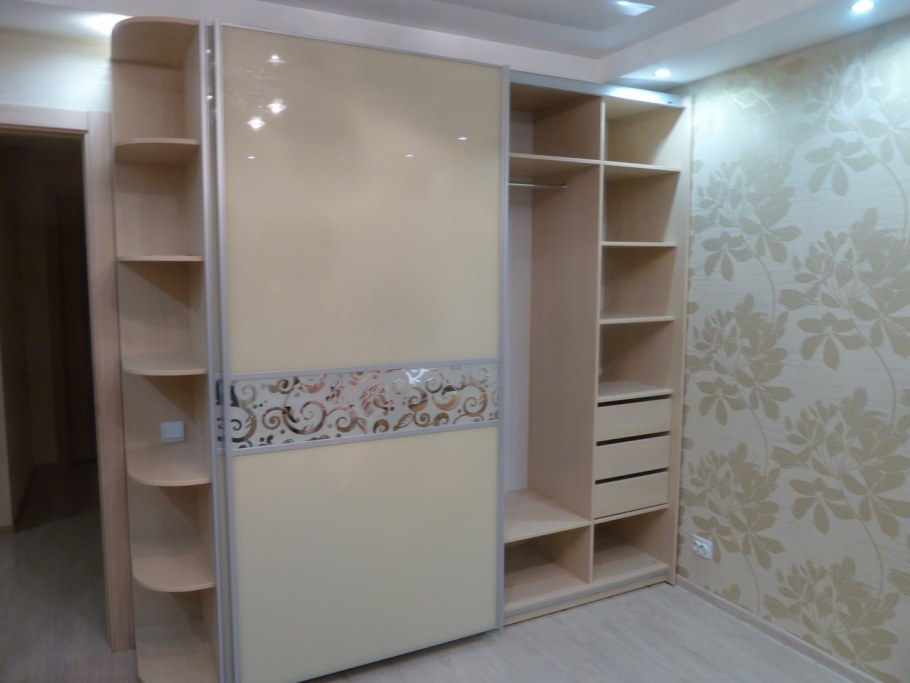 Чебоксарский шкаф купе