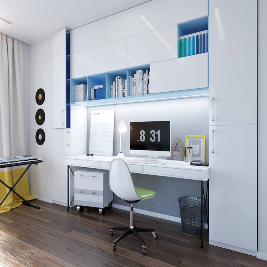 Столы для подростковой комнаты