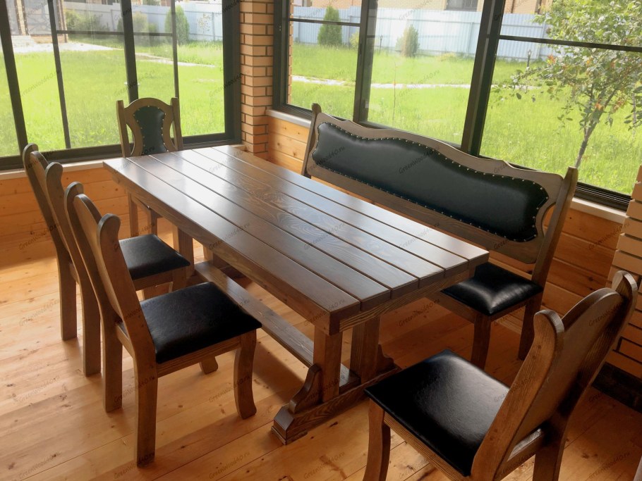 Стол из массива в беседку