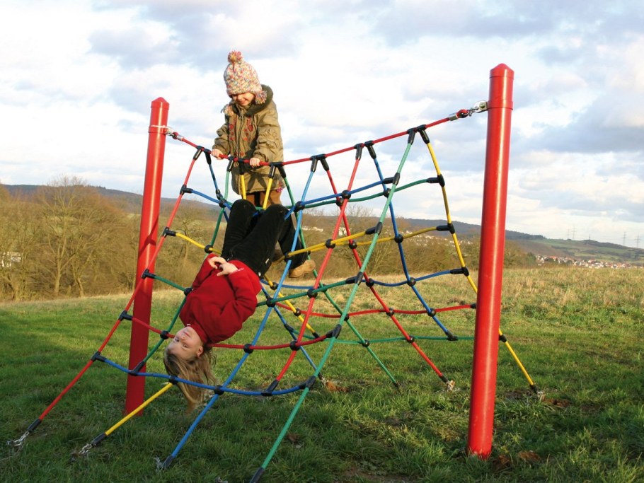 Веревочная площадка для детей