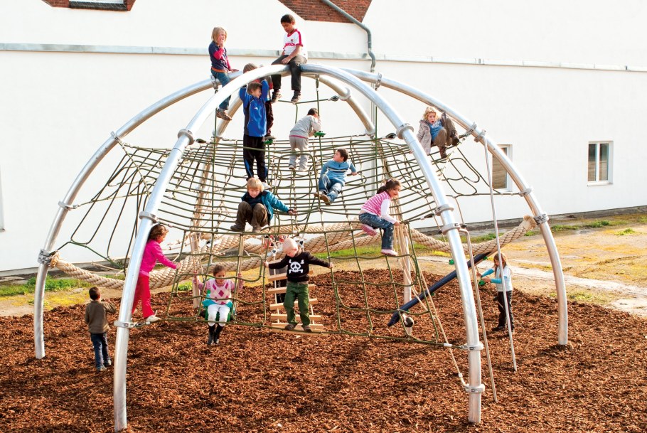 Игровой комплекс полусфера