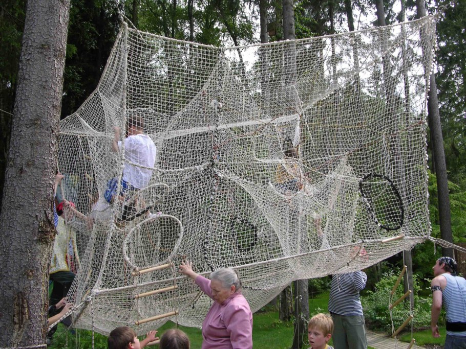 Сетка для детской площадки