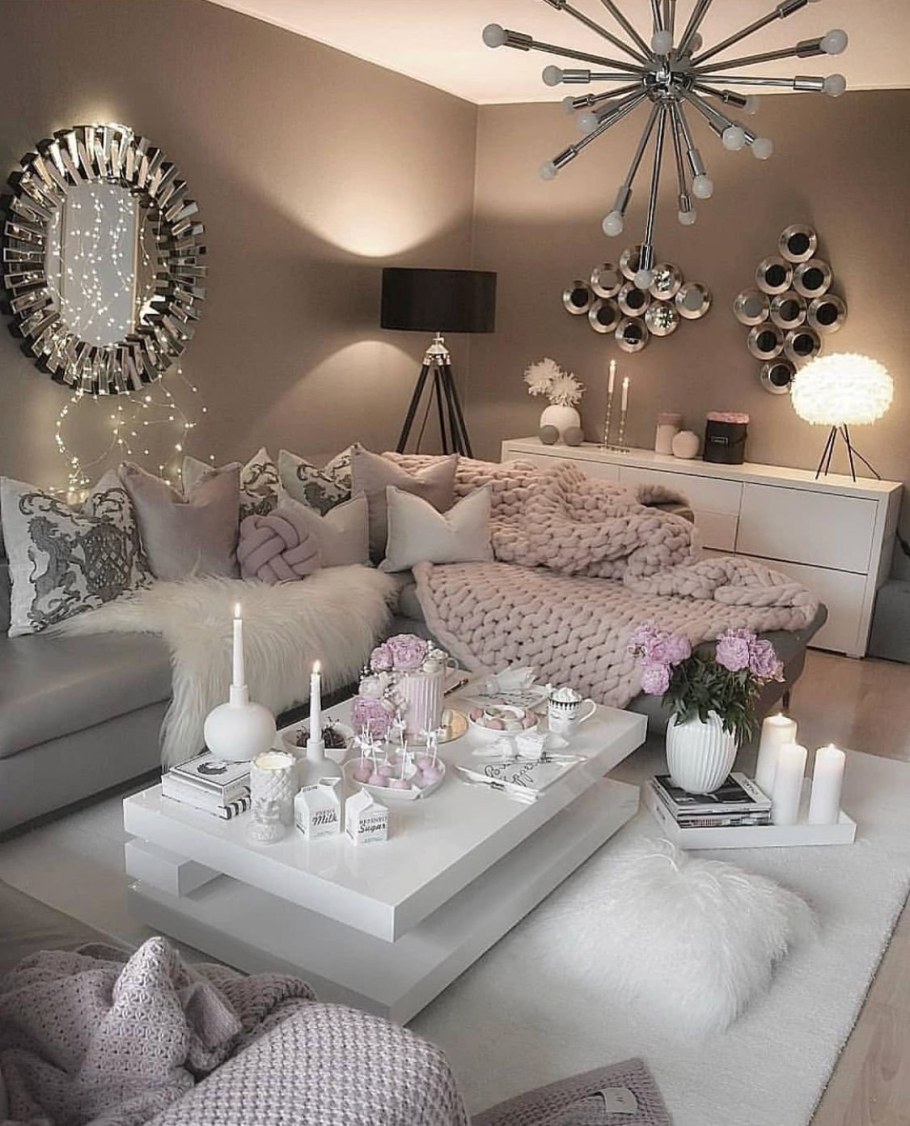 Украшение интерьера