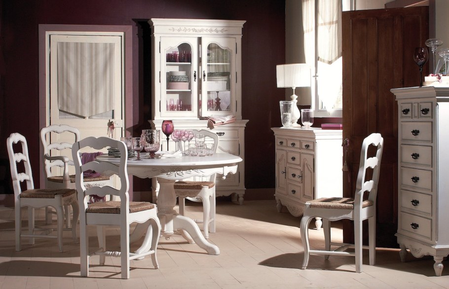 Мебель французской фирмы в стиле Прованс