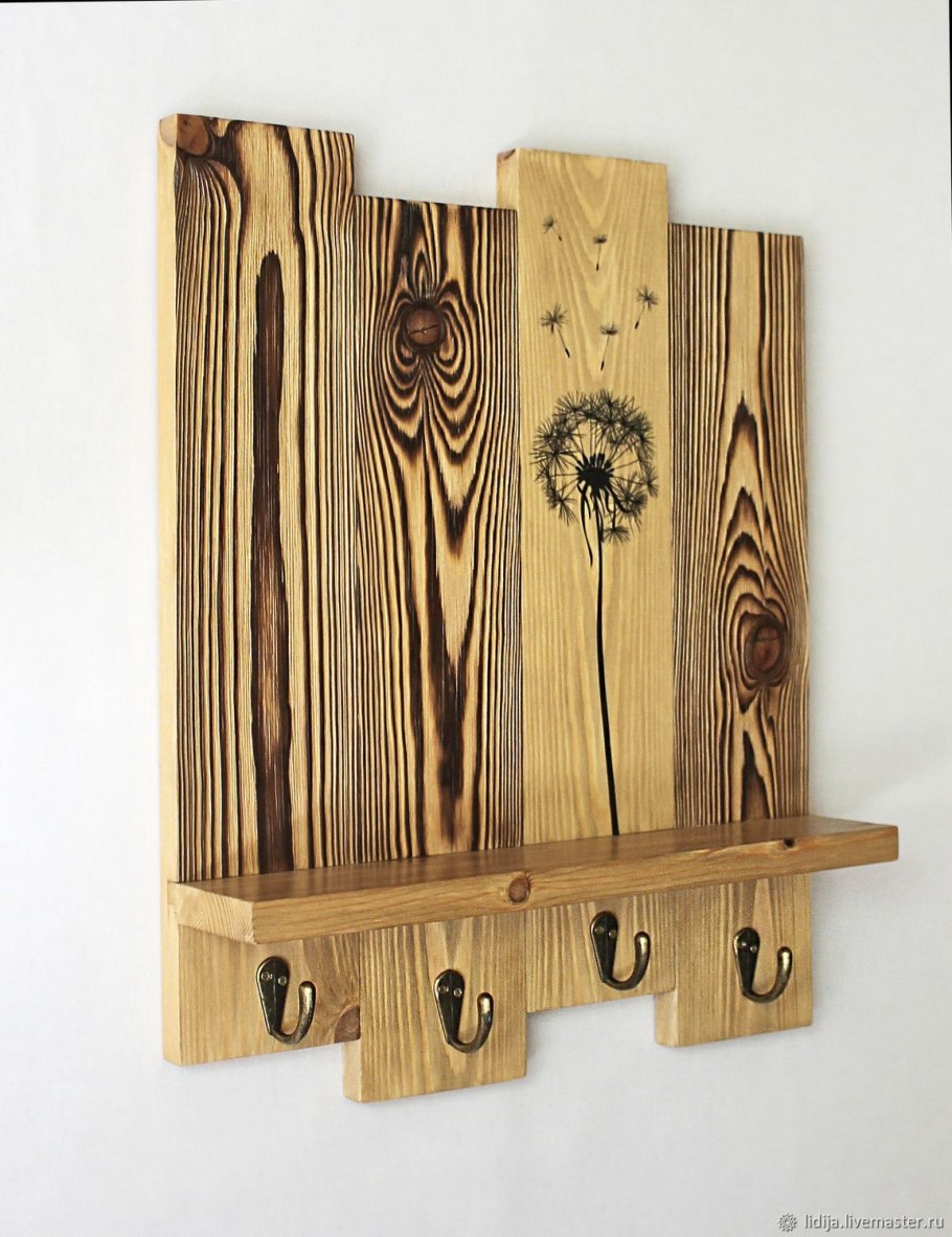 Ключница деревянная