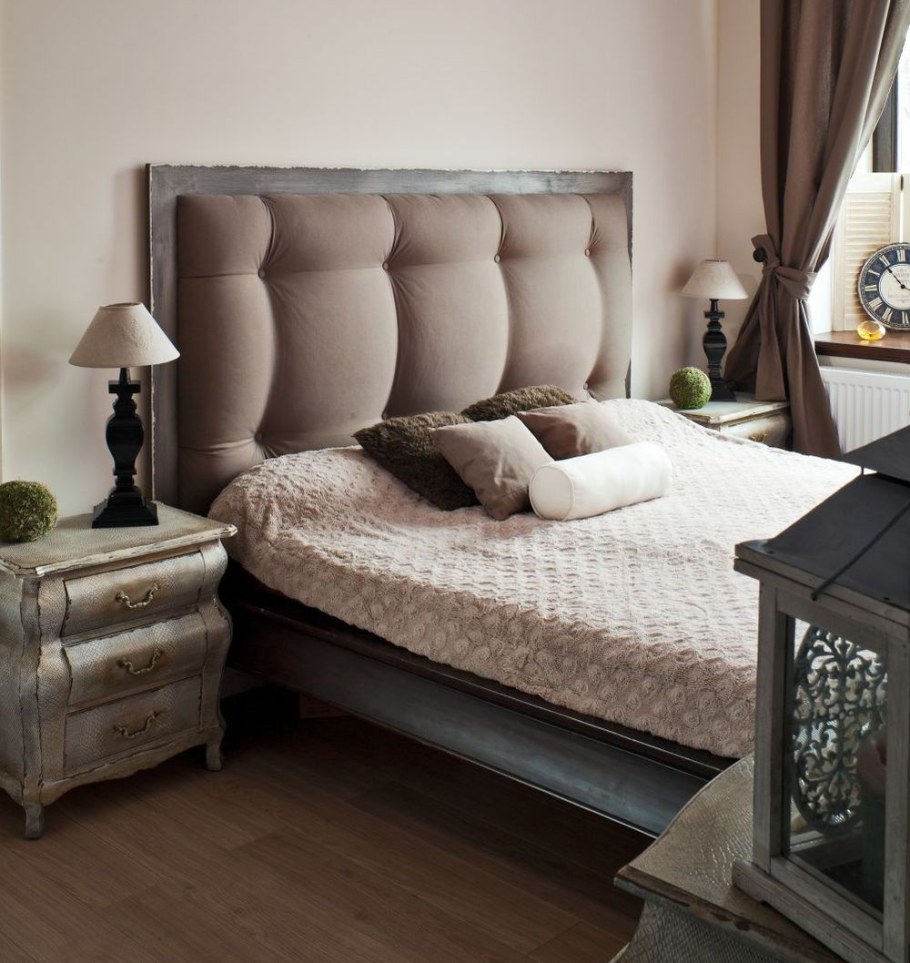 Бежевые стены в спальне