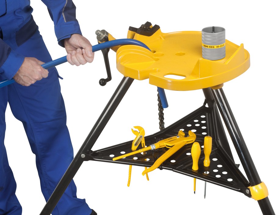 Переносная станция обработки труб с цепными тисками Rems акула 3б