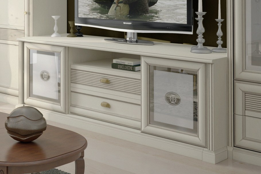 Тумба Изотта Ангстрем