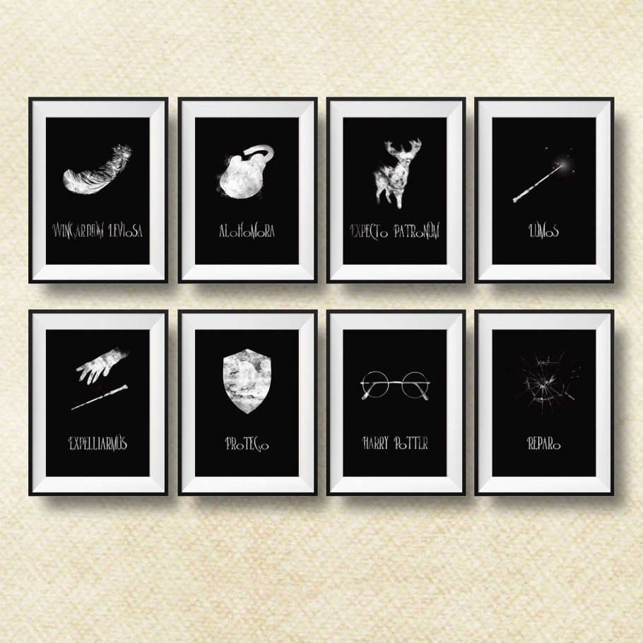 Наклейки в стиле Гарри Поттер в комнату