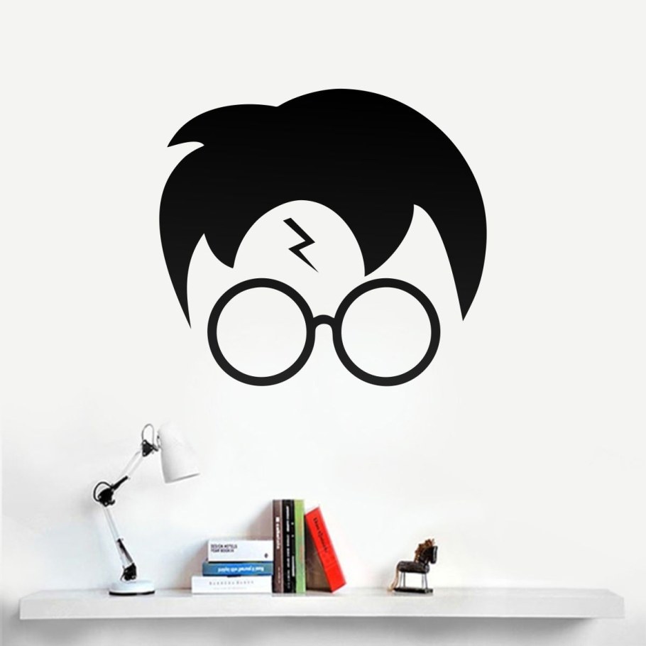 Интерьерные наклейки Гарри Поттер