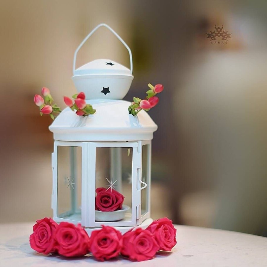 Изящные цветы фонарь