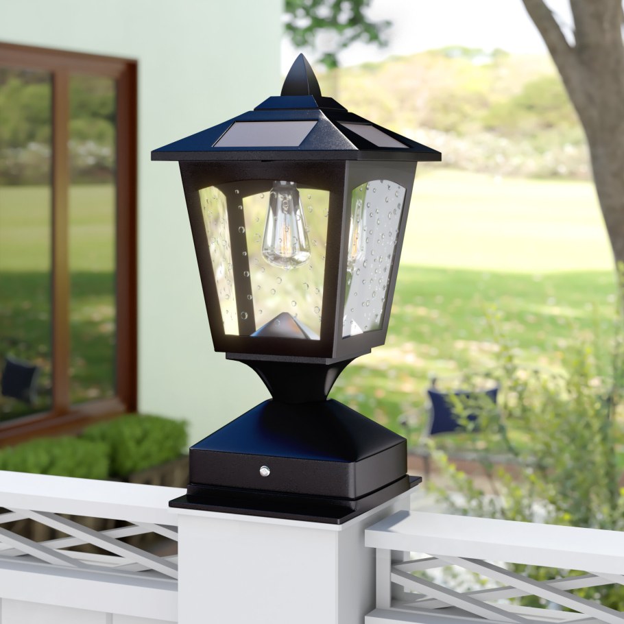 Small Garden Lantern Light