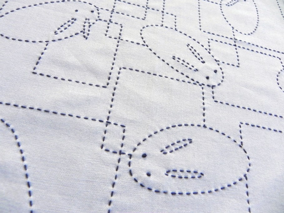 Вышивка стежками вперед иголку