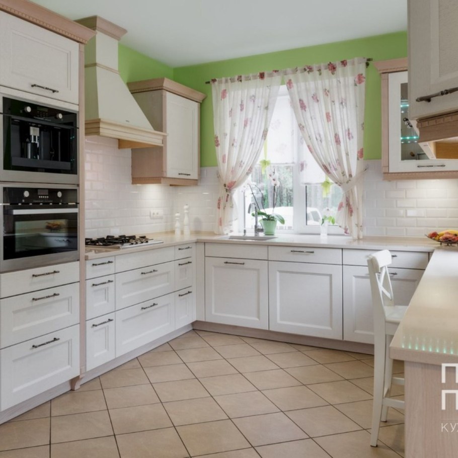 П образная кухня в стиле Прованс