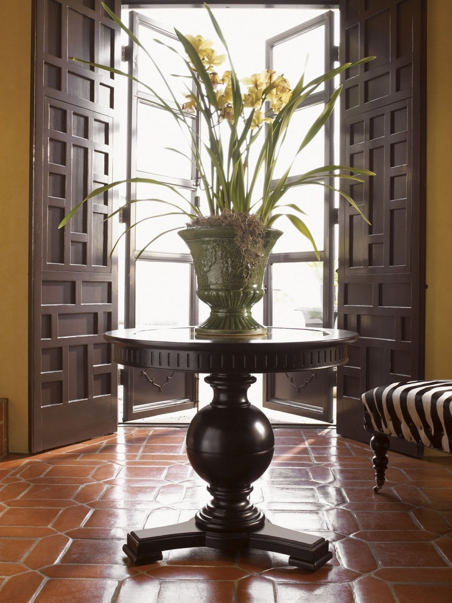 Столик Lexington Tommy