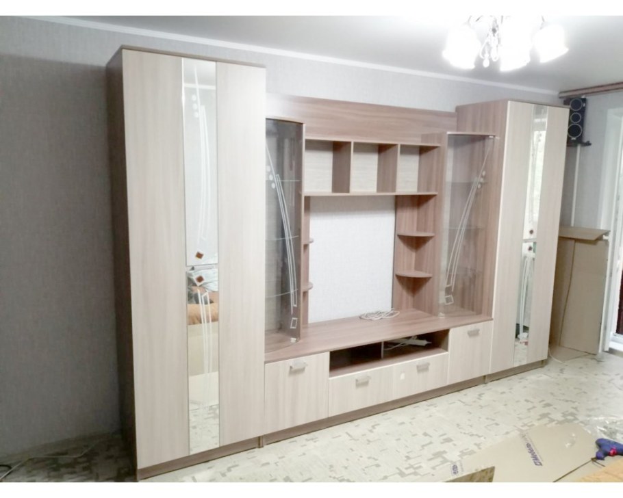 Гостиная Венеция ясень шимо/дуб Атланта