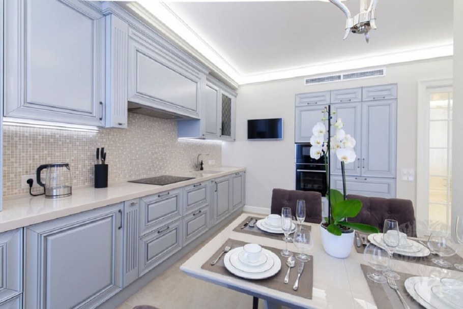 Кухни Неоклассика 2022