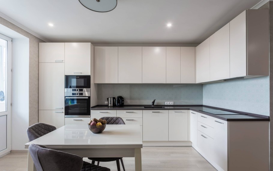 Кухонный гарнитур СДО потолка