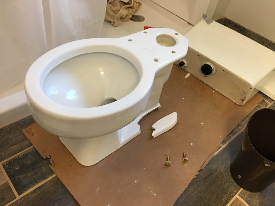 Площадка под унитаз