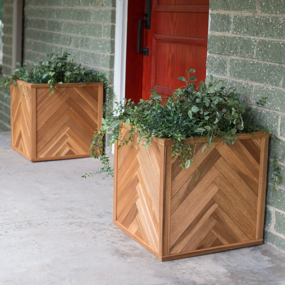 Деревянные Кадки для цветов уличные