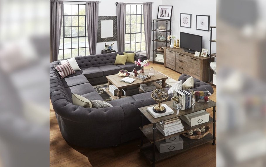 Гостиные с п образными диванами