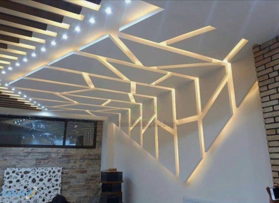 Декоративная подсветка потолка