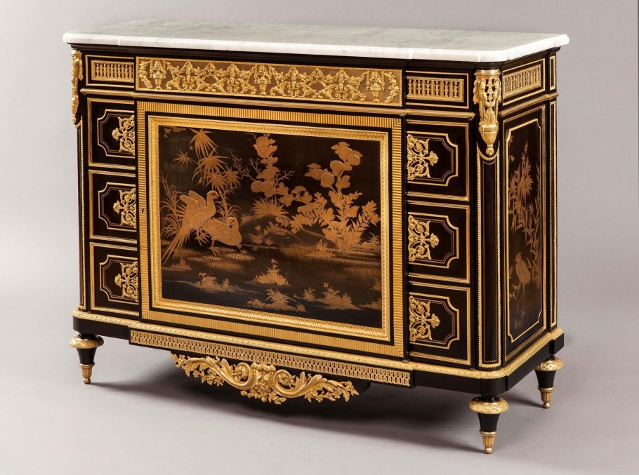 Комод в стиле Барокко