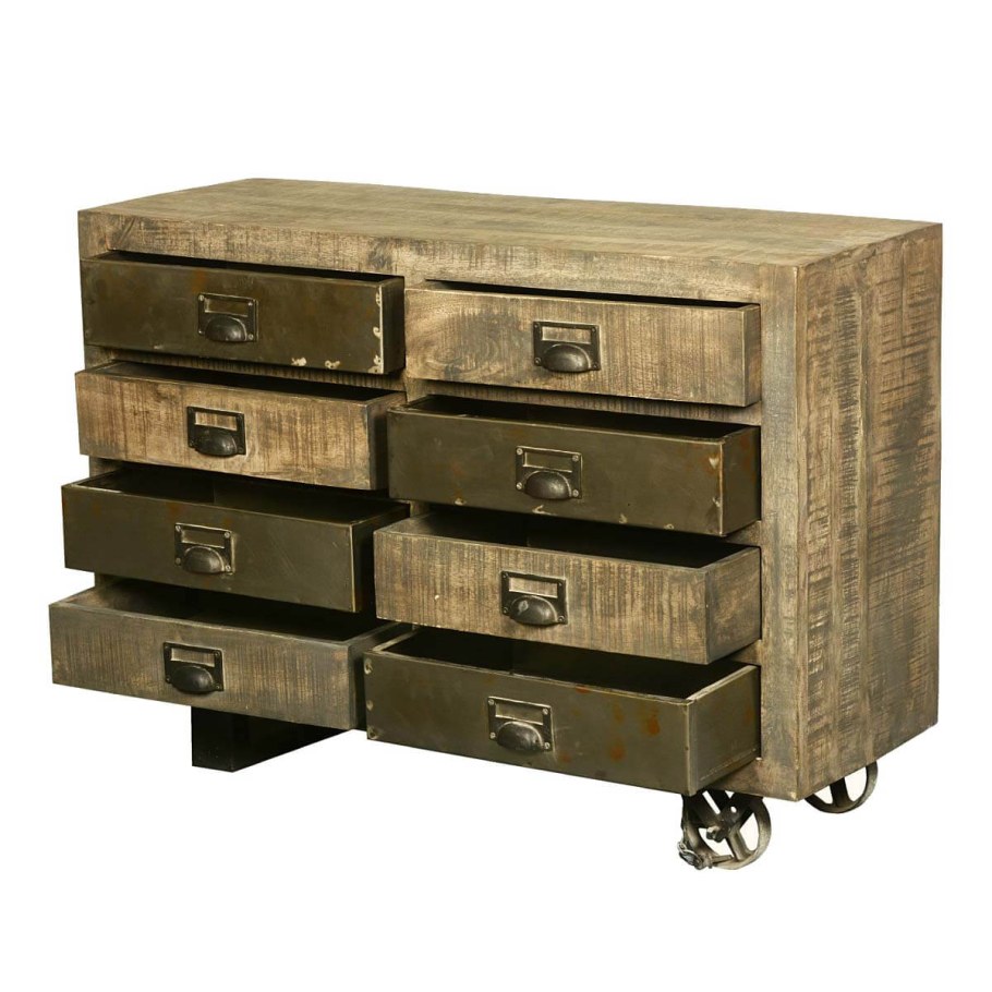 Железный комод с выдвижными ящиками