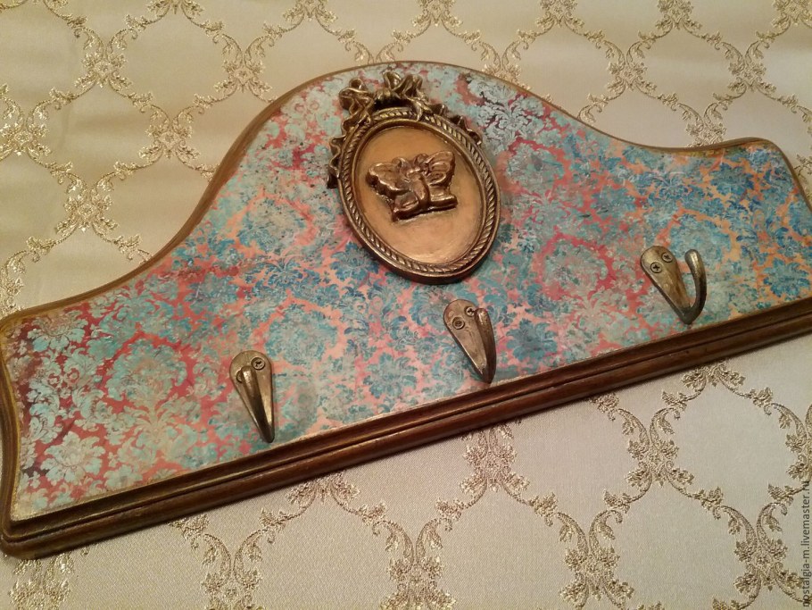 Вешалка настенная декупаж