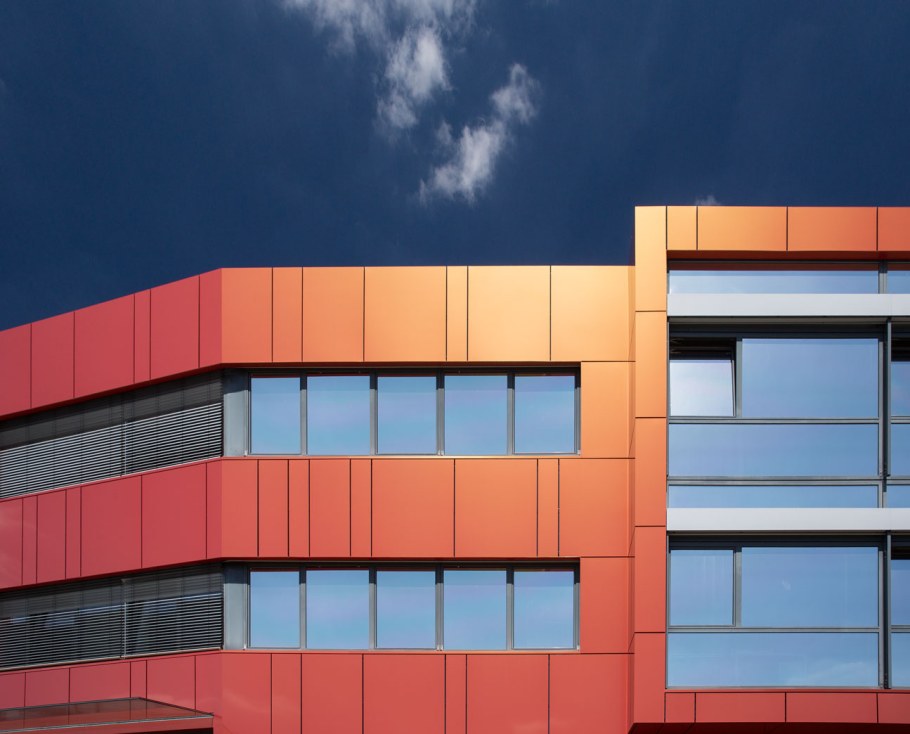 Алюминиевый композит (алюкобонд)