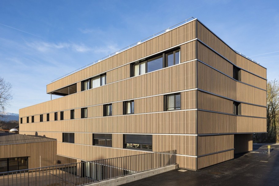 Алюминиевый композит фасад