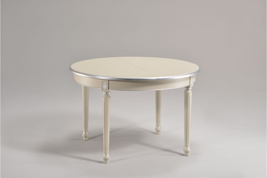 Стол обеденный ретро