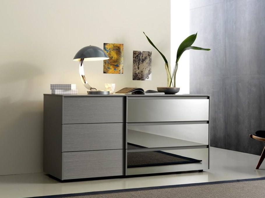 Комоды в гостиную современные