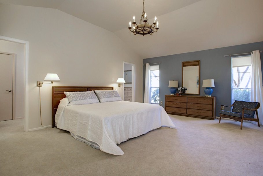 Естественный свет спальня