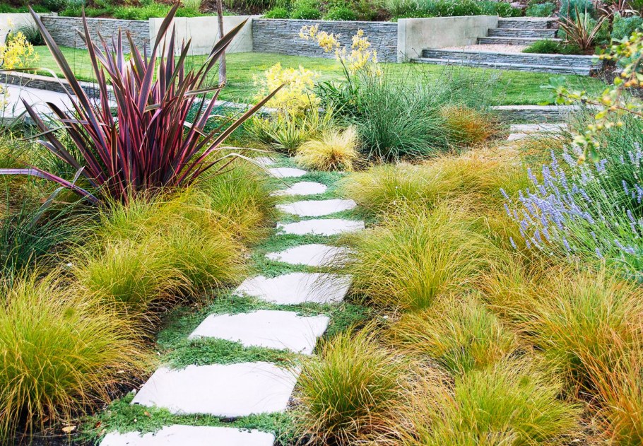 Второстепенные дорожки в саду