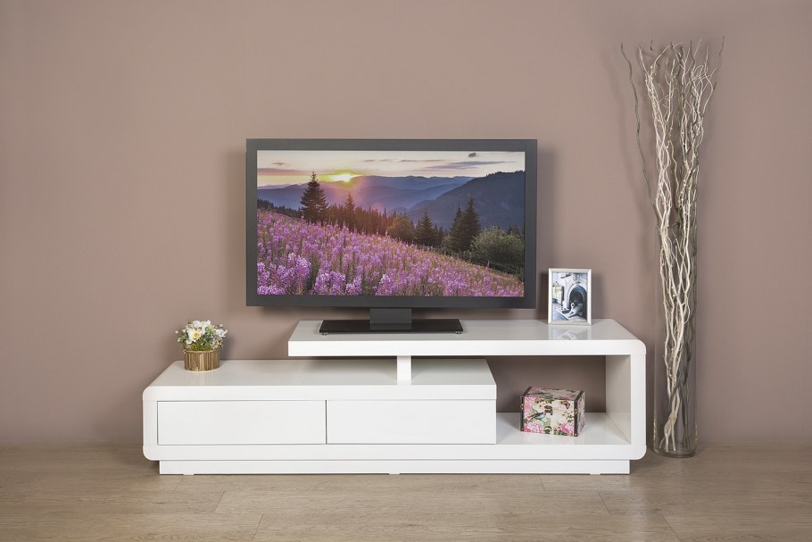 Тумба Солана Монреаль