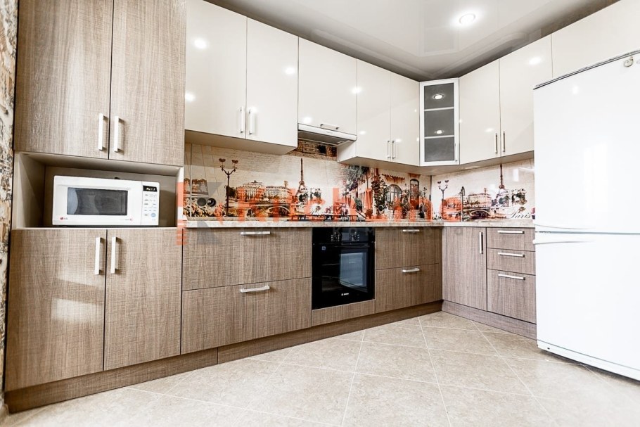 Кухня с фасадами Арпа 0225