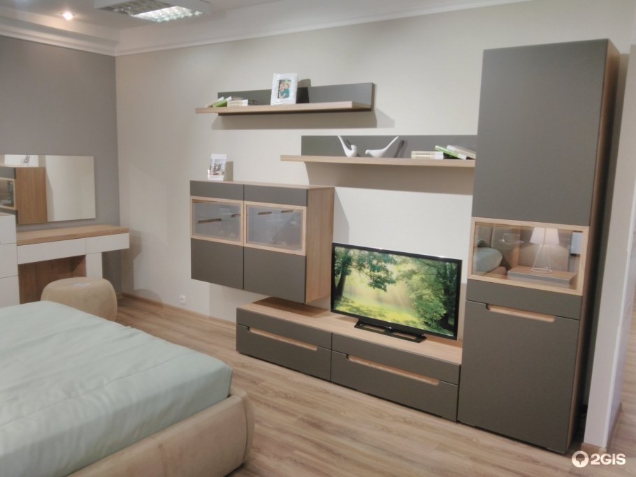 Ангстрем Анри гостиная