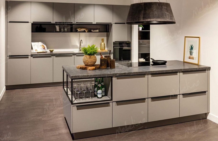 Кухня островного типа