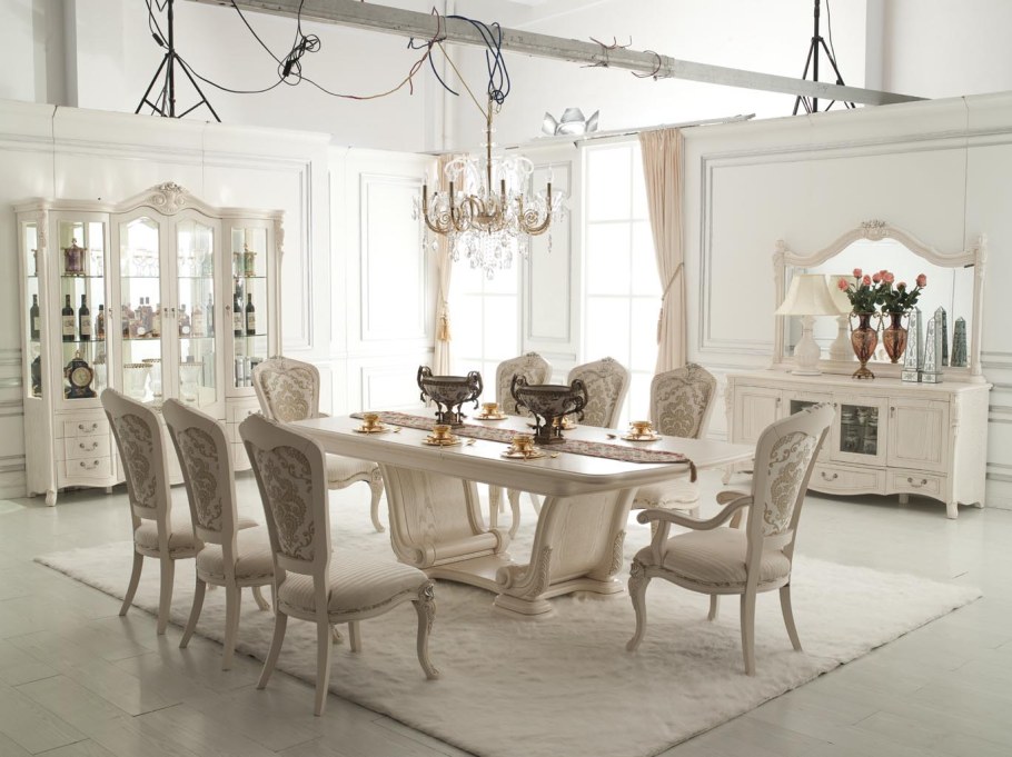 Столовая мебель классика беж Роял Китай